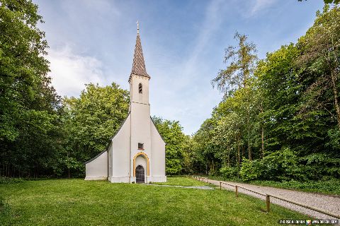 Gemeinde Erharting Landkreis Mühldorf Hampersberg Kapelle (Dirschl Johann) Deutschland MÜ